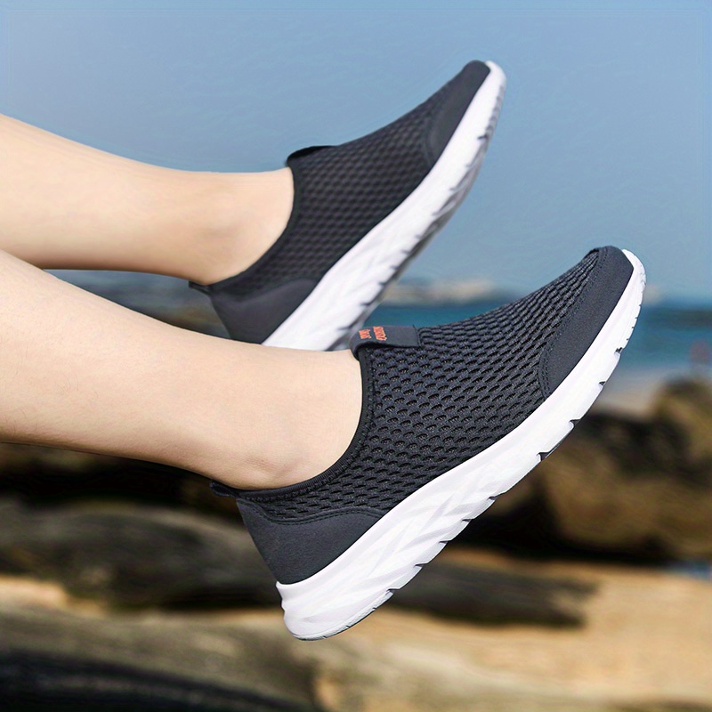 mens casual breathable lightweight mesh slip on walking shoes casual outdoor anti skid sneakers driving shoes details 1