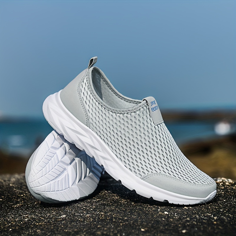 mens casual breathable lightweight mesh slip on walking shoes casual outdoor anti skid sneakers driving shoes details 21